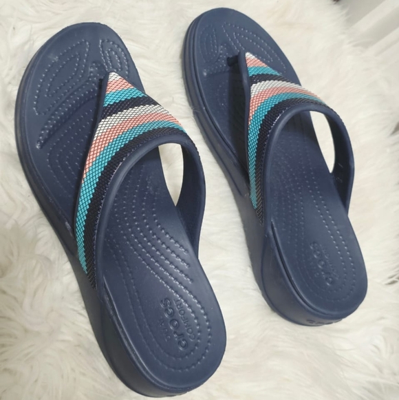 Crocs Monterey Beaded Women's Wedge Flip Flops Sandals Size 8✌️ - Picture 2 of 9
